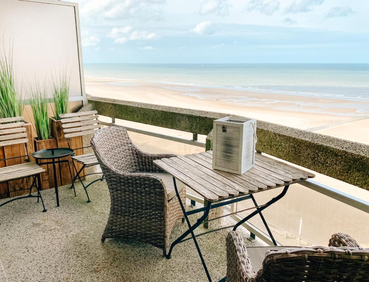 la MERéMOI - Studio with balcony&sea vie Ostenda Esterno foto